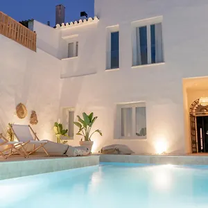 Alfonso X Aparthotel